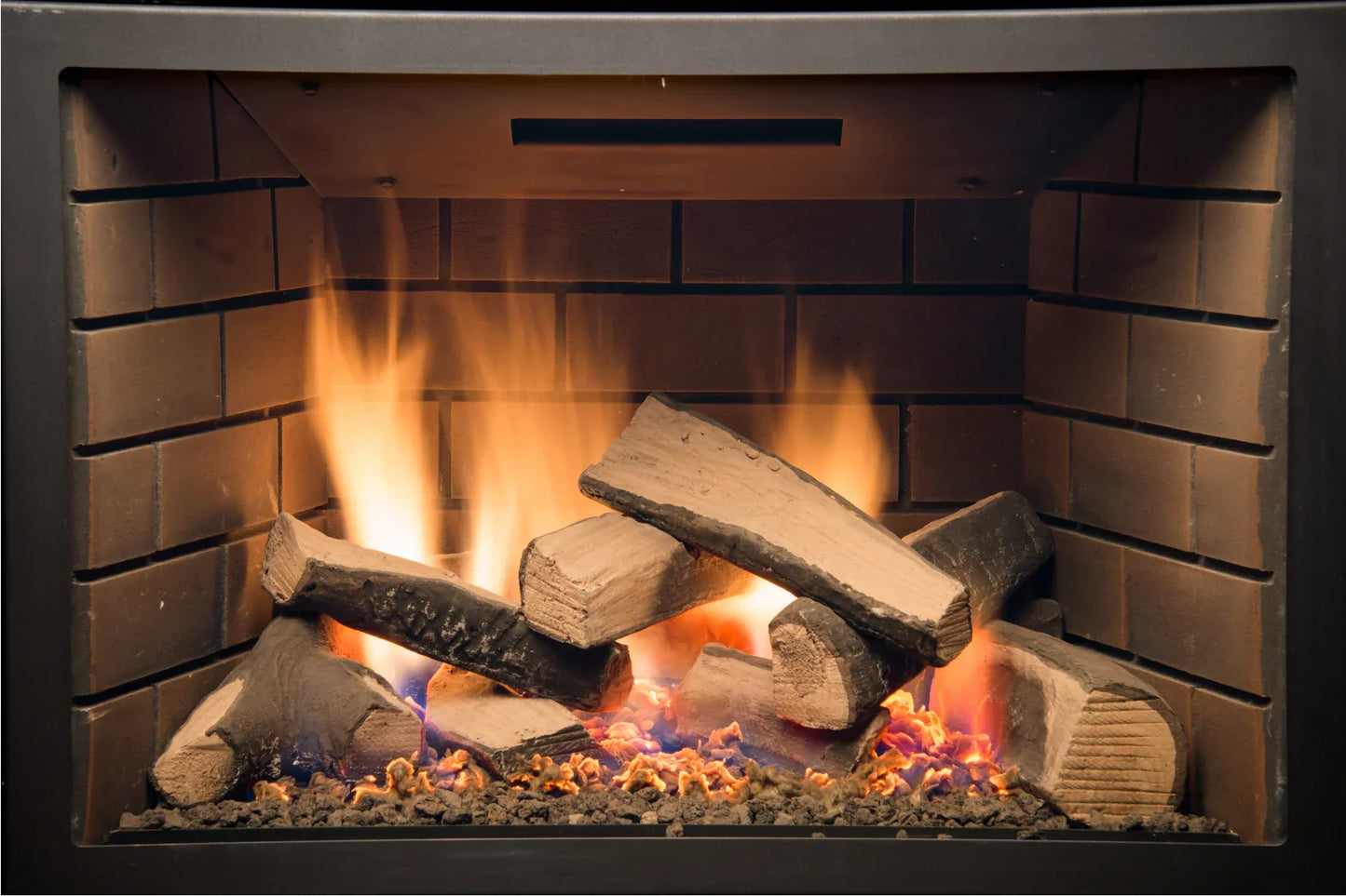 Amantii Sierra Flame Abbot 30" Natural Gas Direct Vent Gas Fireplace Insert With Ceramic Brick Panel | ABBOT-30BL-DELUXE-NG