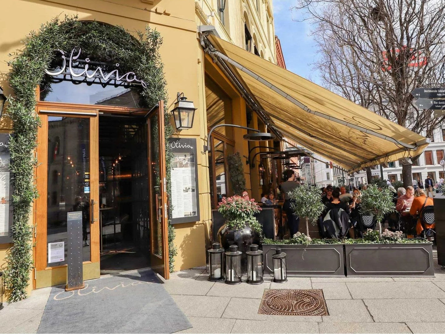 Bromic Heating Wall Mount Pole for Eclipse Smart-Heat Electric Heater