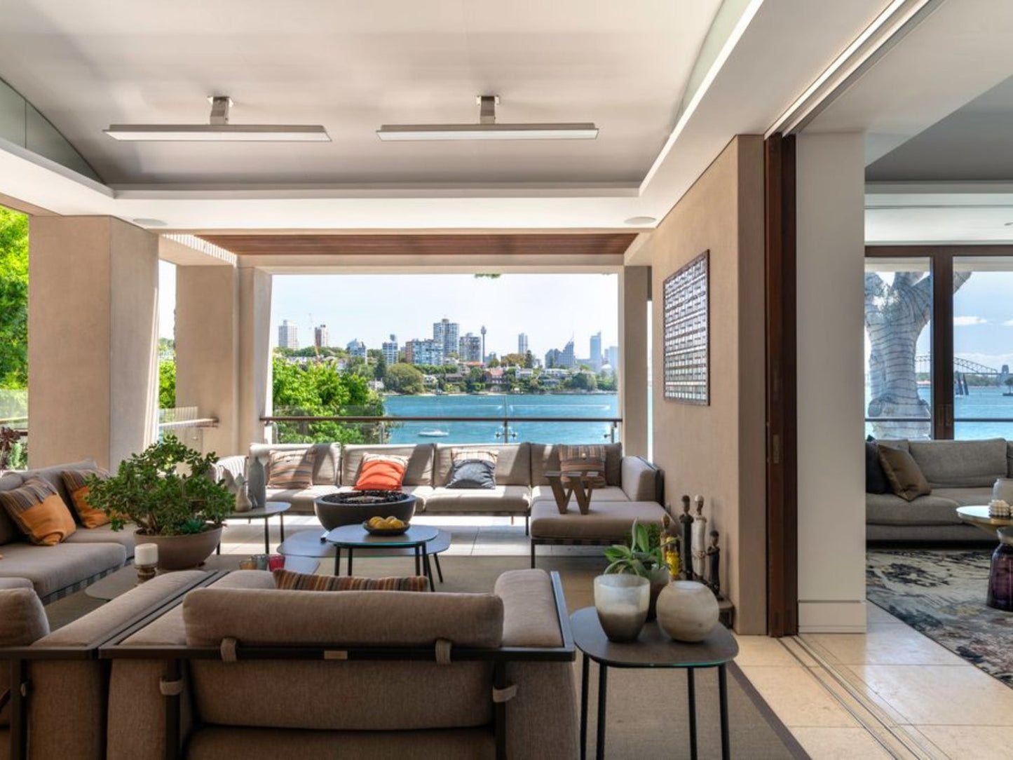 Bromic Heating Platinum Smart-Heat White 33" 2300W Series 220-240v Electric Patio Heater