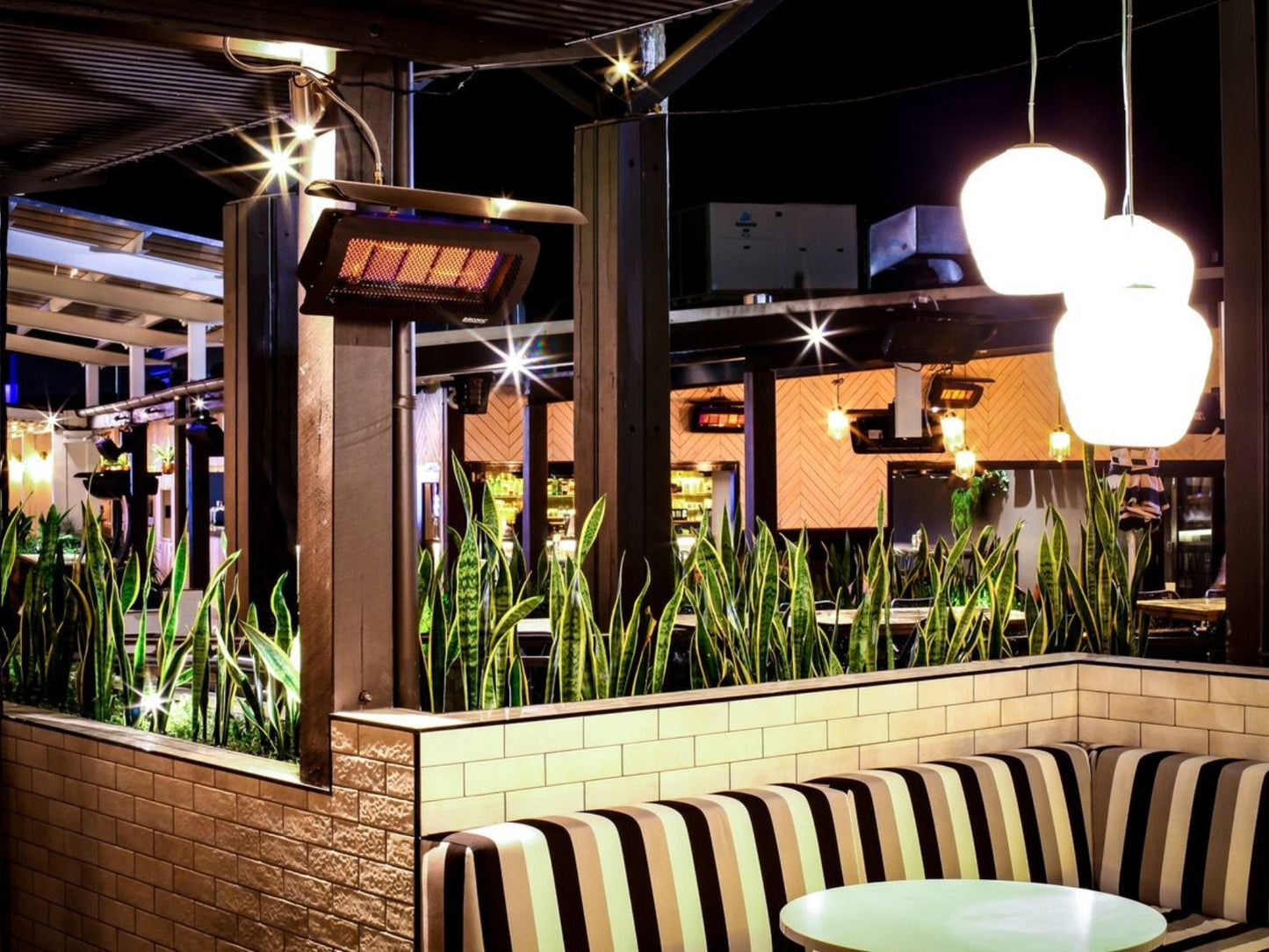 Bromic Heating Tungsten Smart-Heat 300 Series 19" Propane Gas Outdoor Patio Heater