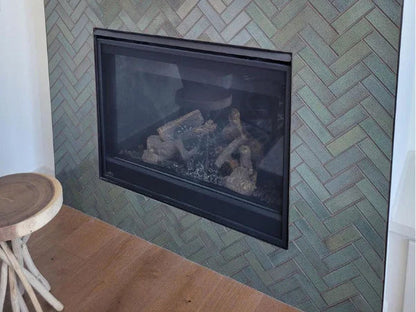 Majestic Mercury 32" Traditional Direct Vent Natural Gas Fireplace with Intellifire Ignition System